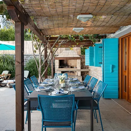 Azzurra Villa