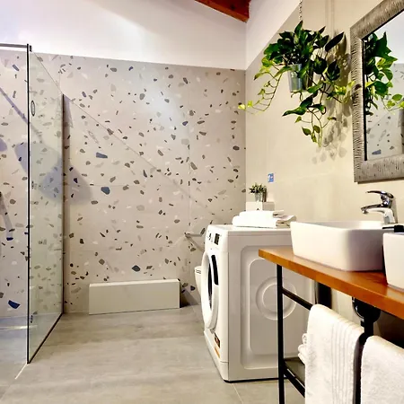 Azzurra Villa *